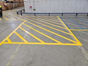 malowanie linii oznakowania