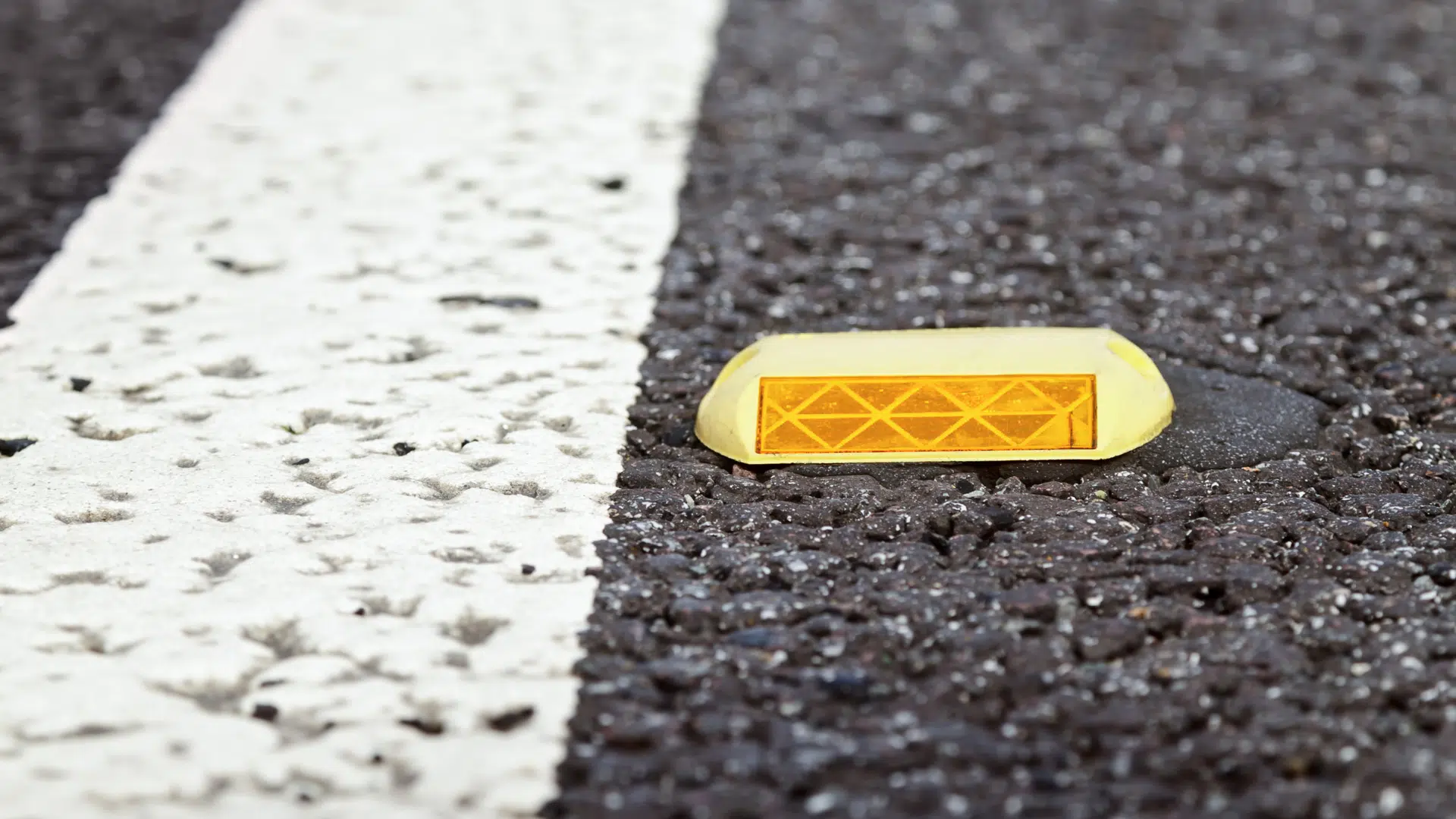 oznakowanie poziome grubowarstwowe