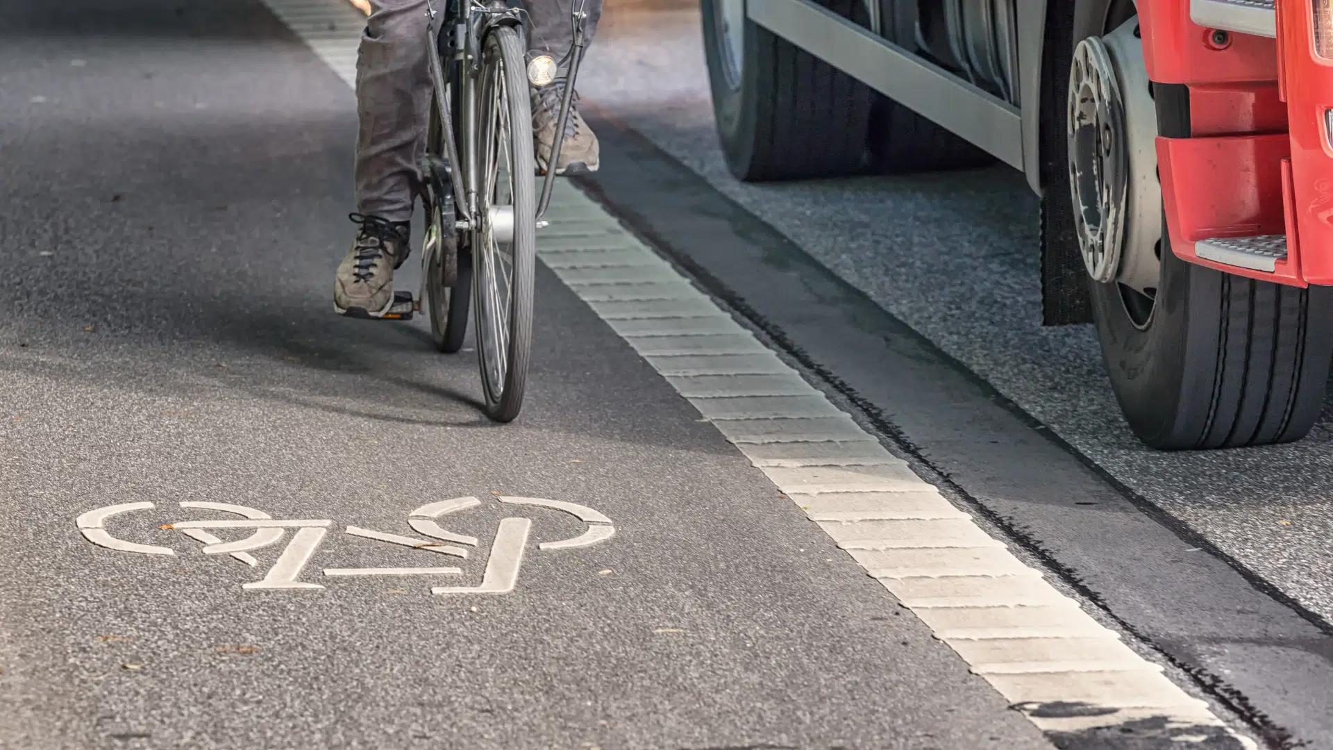 znaki drogowe w poziomie znaki poziome