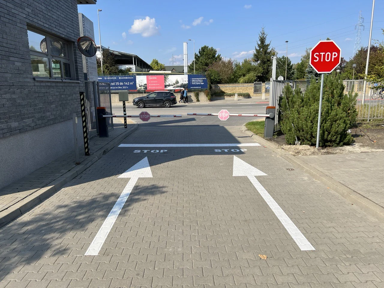 Co jest ważniejsze znaki poziome czy pionowe?